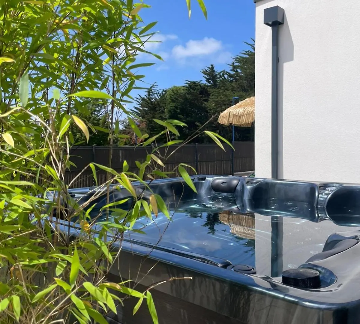 Holiday home Villa Noz Vat 4 Etoiles Avec Spa Plouescat